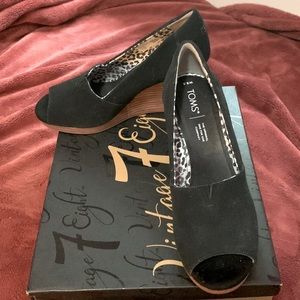 TOMS Black Wedges